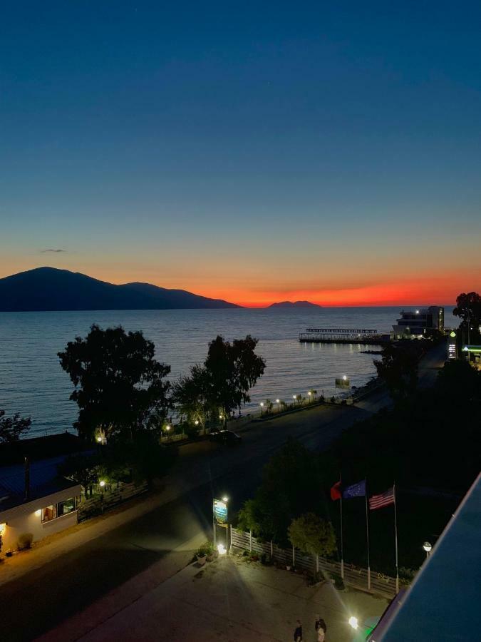 Divers 3* Radhimë
